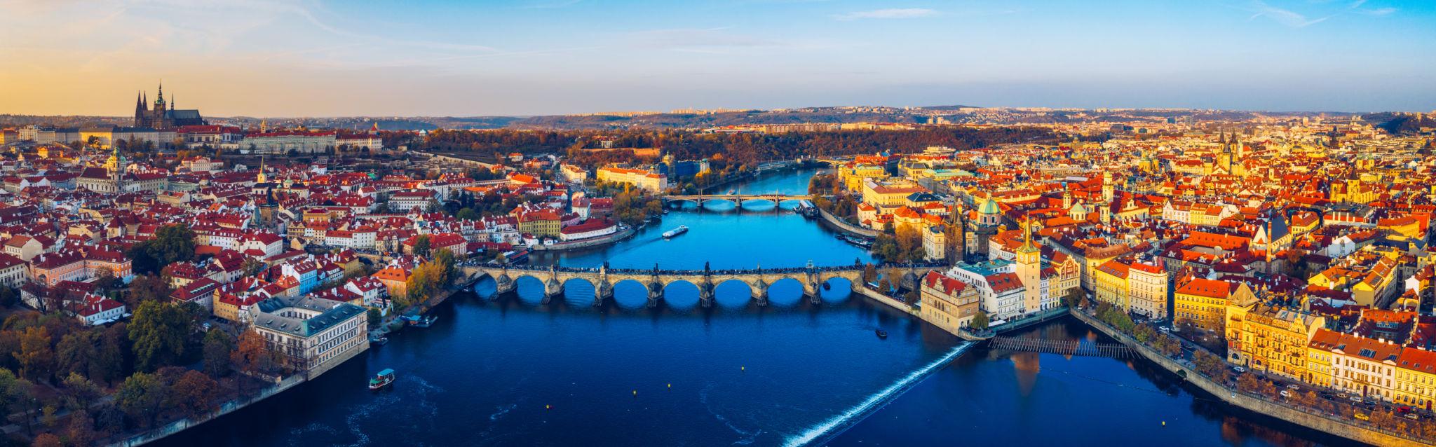 Prague City Highlights by Bus, Boat & Foot photo 2