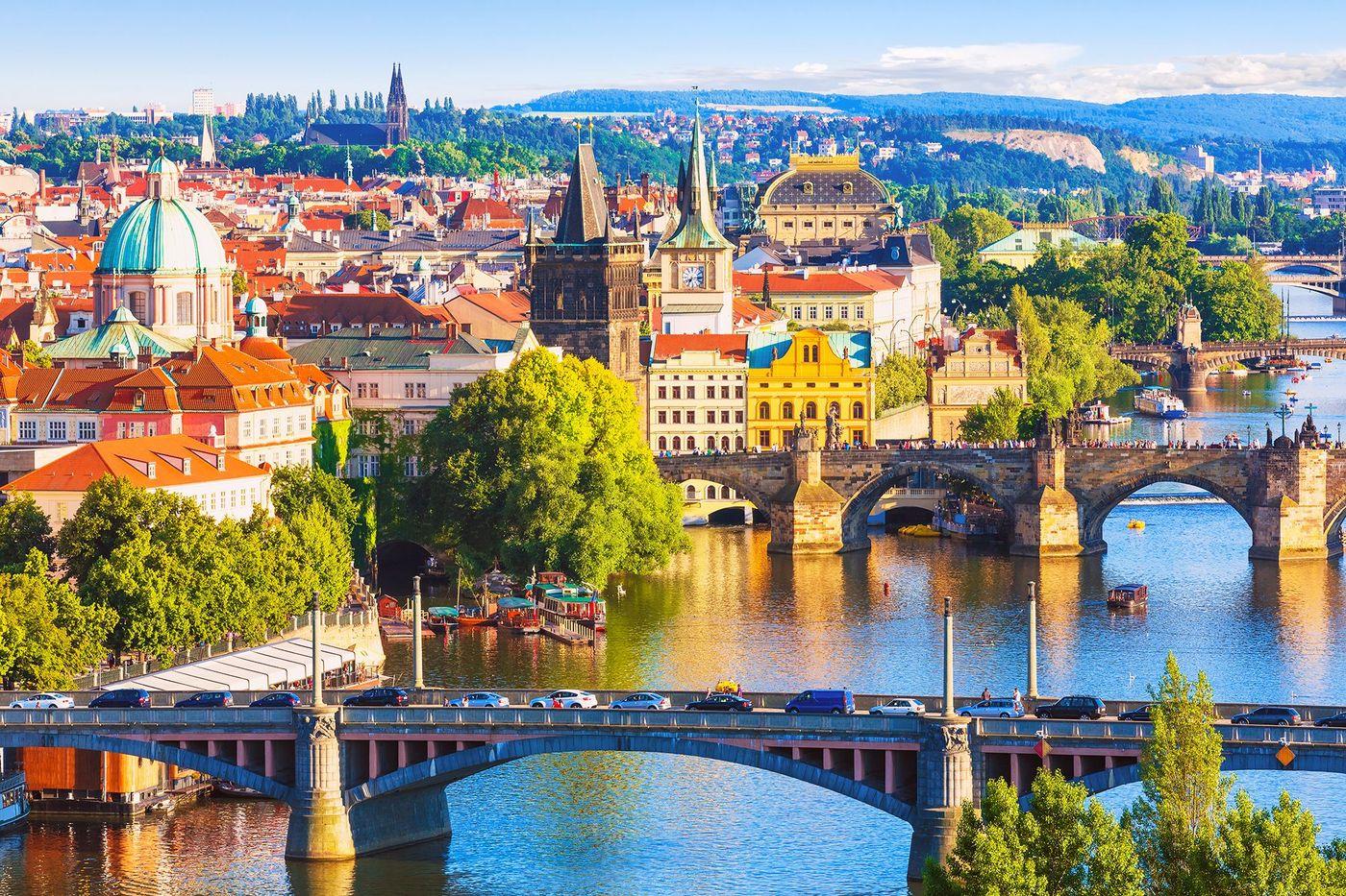 Prague City Highlights by Bus, Boat & Foot photo 1